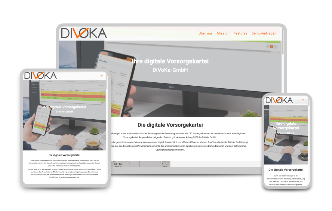 Drei Bildschirme zeigen die Website der DiVoKa GmbH mit Informationen über die digitale Vorsorgekarte.